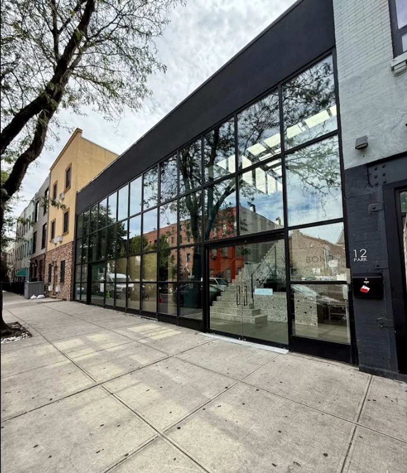 Photo 1 of 839 Broadway/12 Park Street, Brooklyn, NY 11206