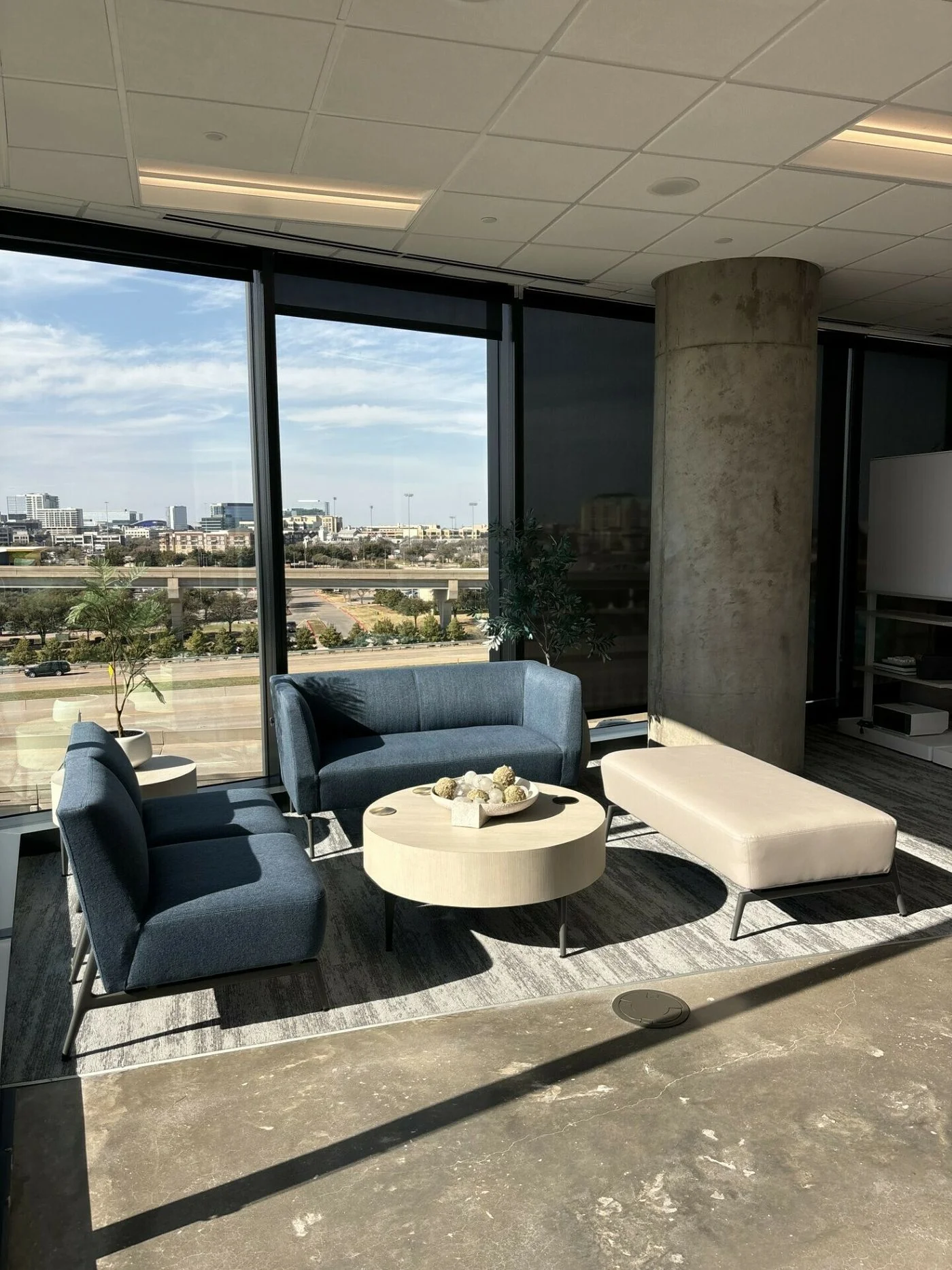 Photo 1 of 5525 Granite Parkway, Plano, TX 75024