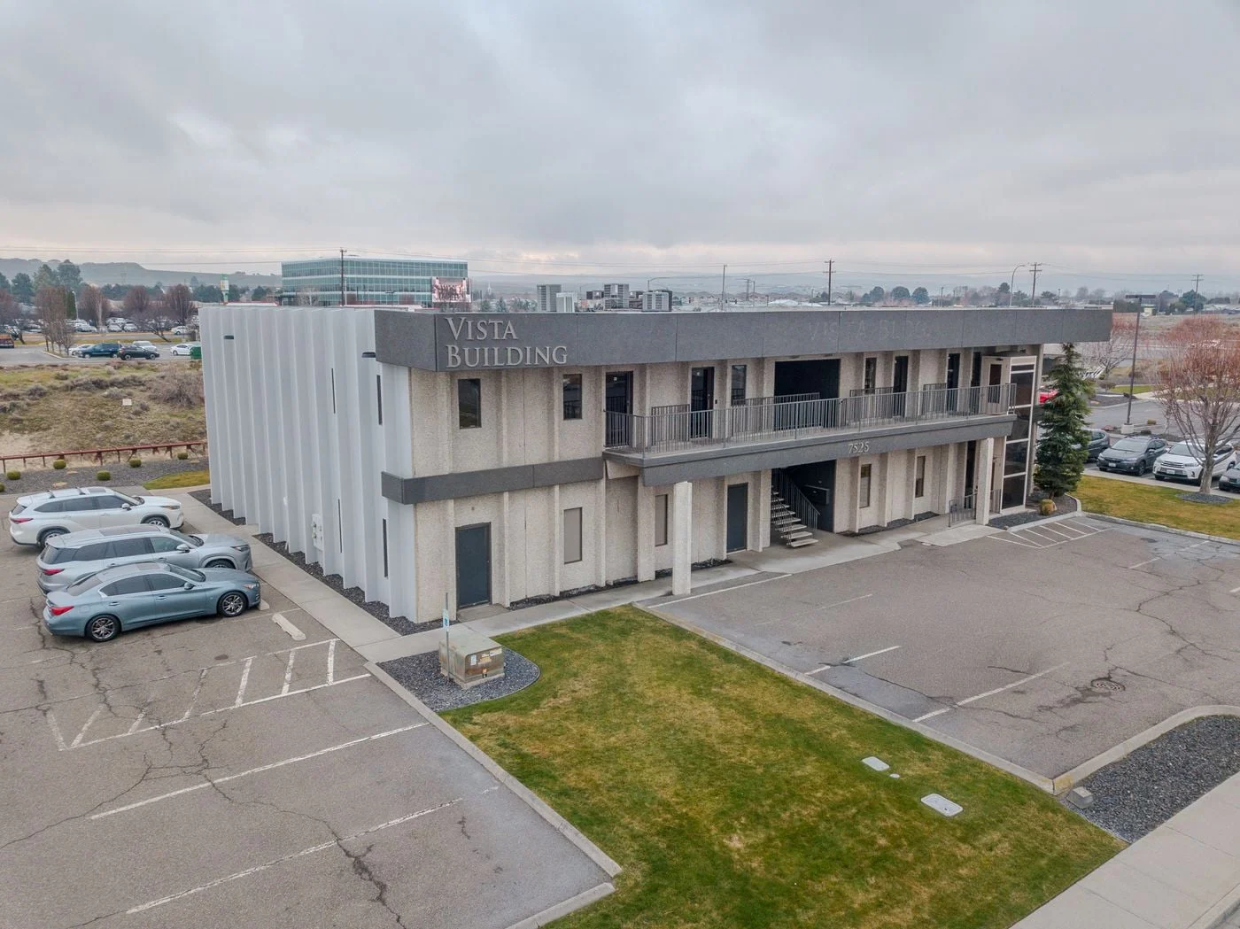 Photo 2 of 7525 West Deschutes Place, Kennewick, WA 99336