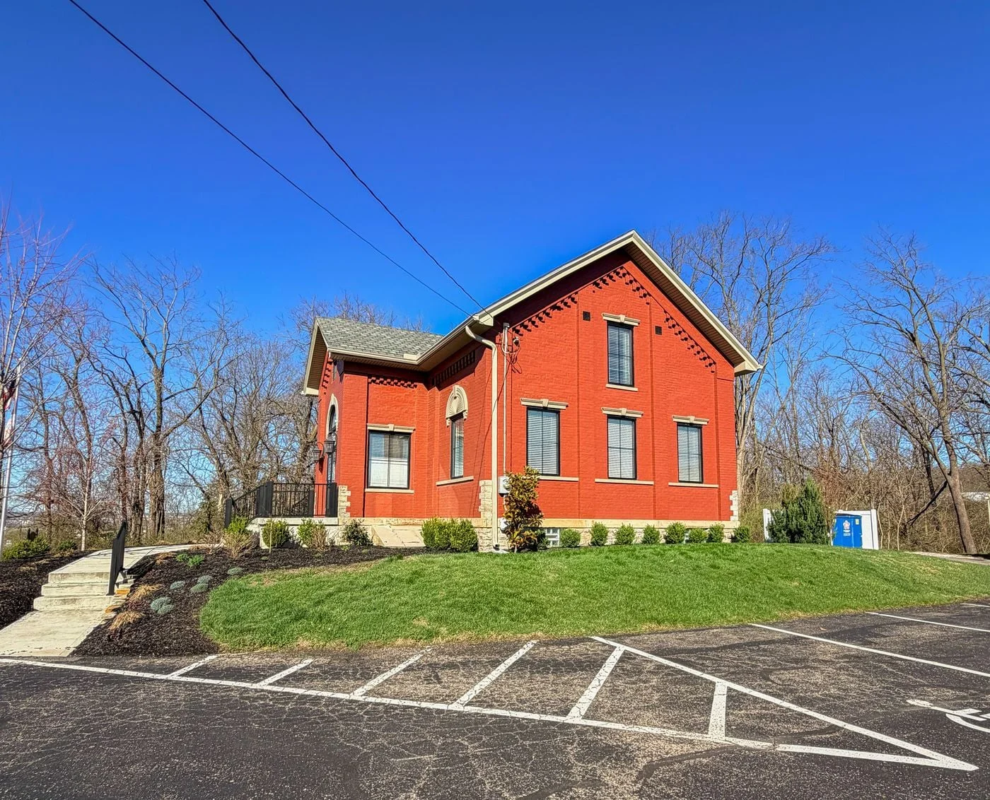 Photo 3 of 3772 Hauck Road, Cincinnati, OH 45241