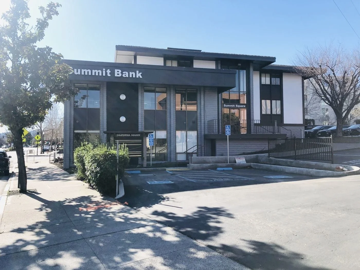 Photo 2 of 1717 N California Blvd, Walnut Creek, CA 94596