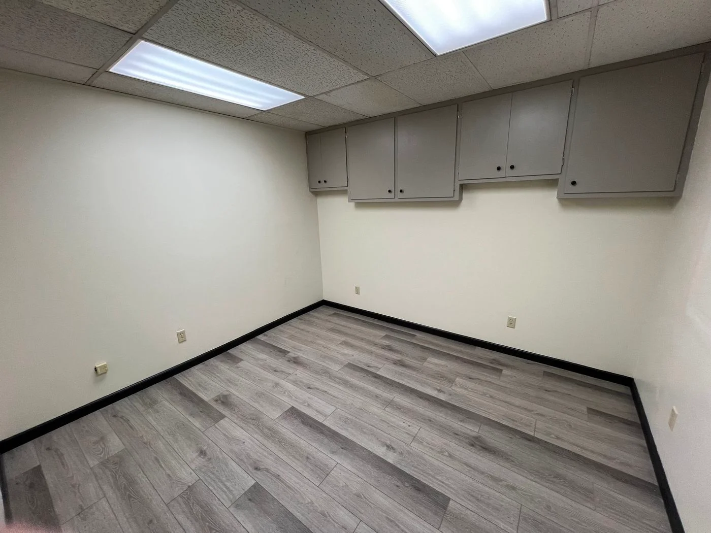 Photo 3 of 224 North Ohio Avenue, Wichita, KS 67214