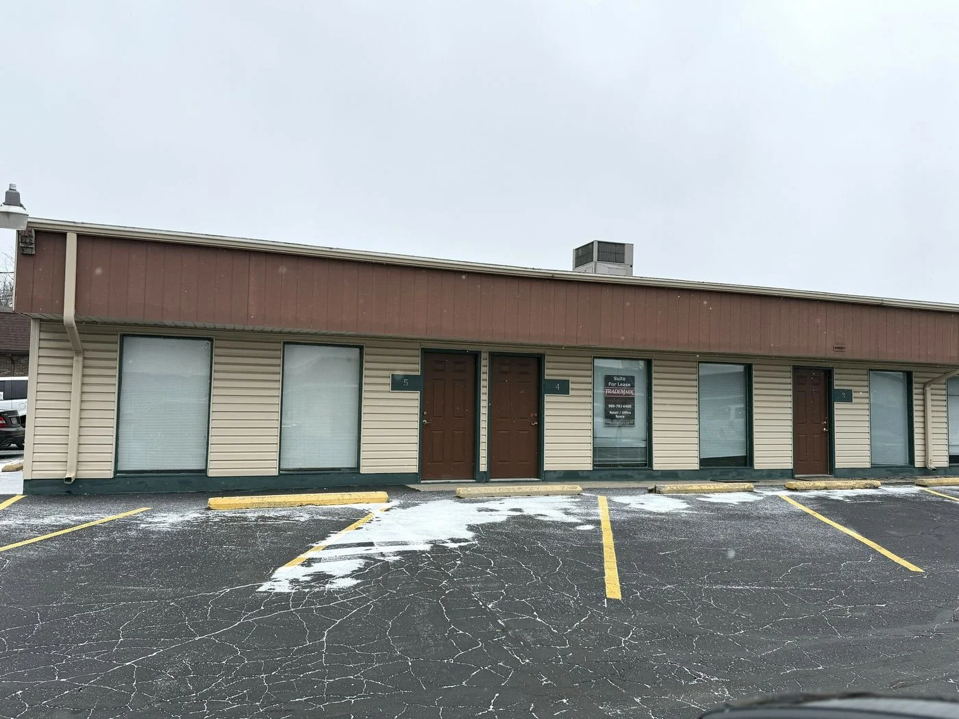 Photo 1 of 3175 Christy Way S Suite 5 , Saginaw, MI 48603
