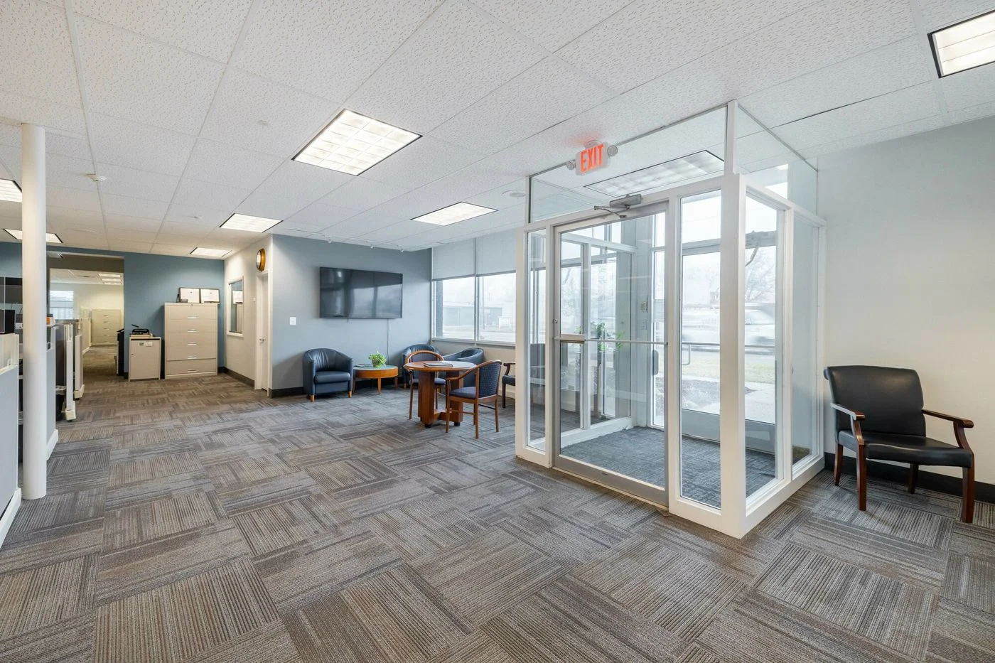 Photo 3 of 1007-1011 West Huron Street, Waterford Township, MI 48328