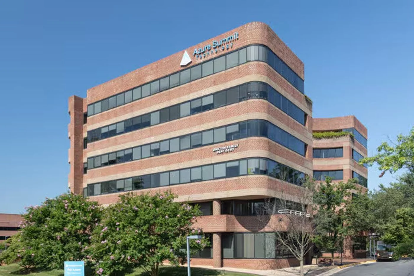 Photo 2 of 3050 Chain Bridge Road, Fairfax, VA 22030