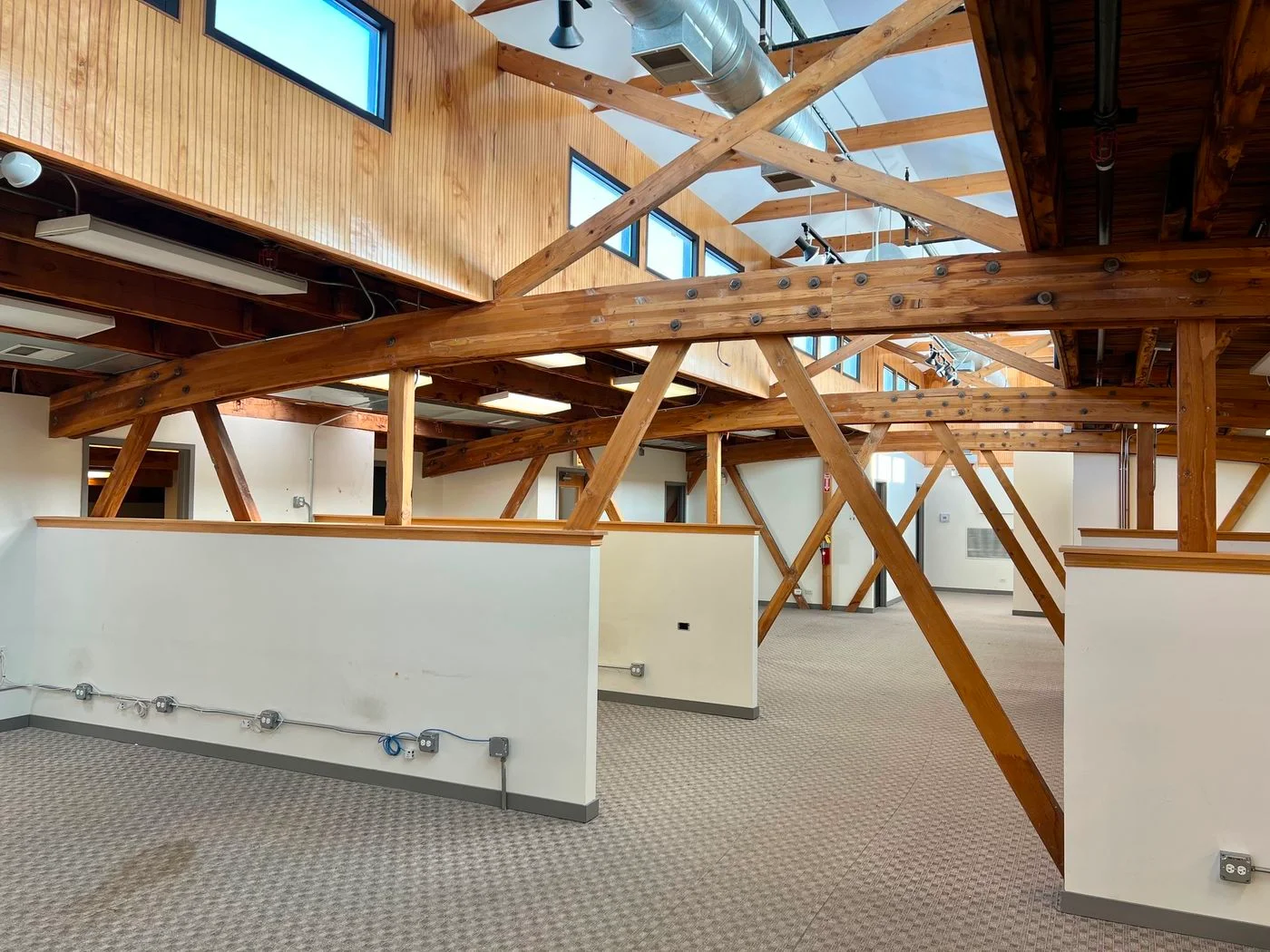 Photo 3 of 2015 W Irving Park Rd, Chicago, IL 60618