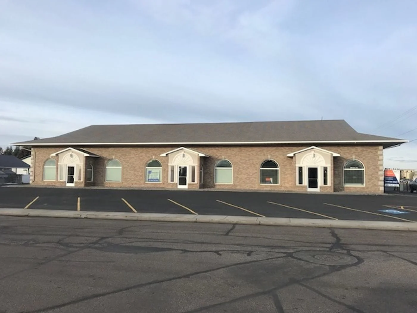 Photo 3 of 1712 Cabellaro Dr, Ammon, ID 83406