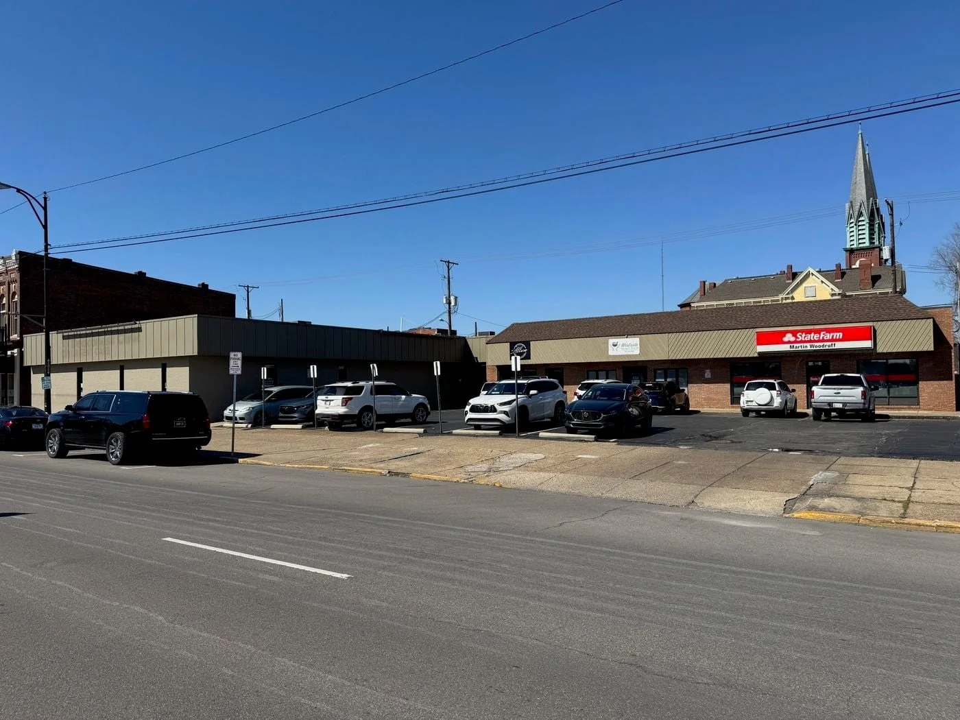 Photo 1 of 2007 West Franklin Street, Evansville, IN 47712