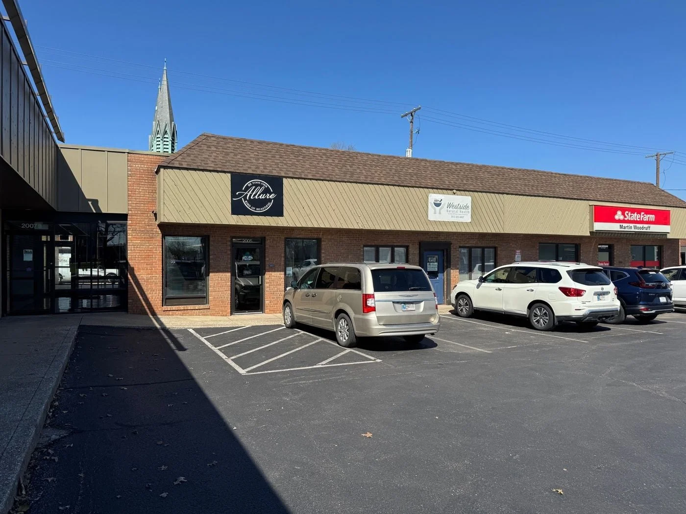 Photo 2 of 2007 West Franklin Street, Evansville, IN 47712