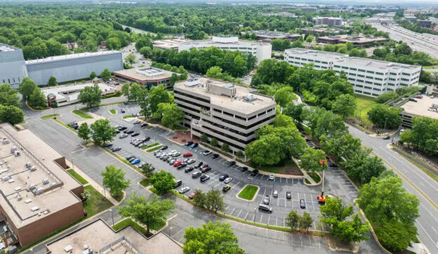 Photo 3 of 12355 Sunrise Valley Dr, Reston, VA 20191