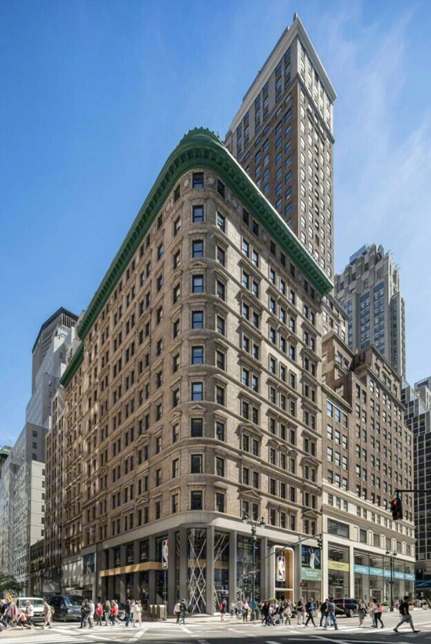 Photo 1 of 545 5th Ave, New York, NY 10017