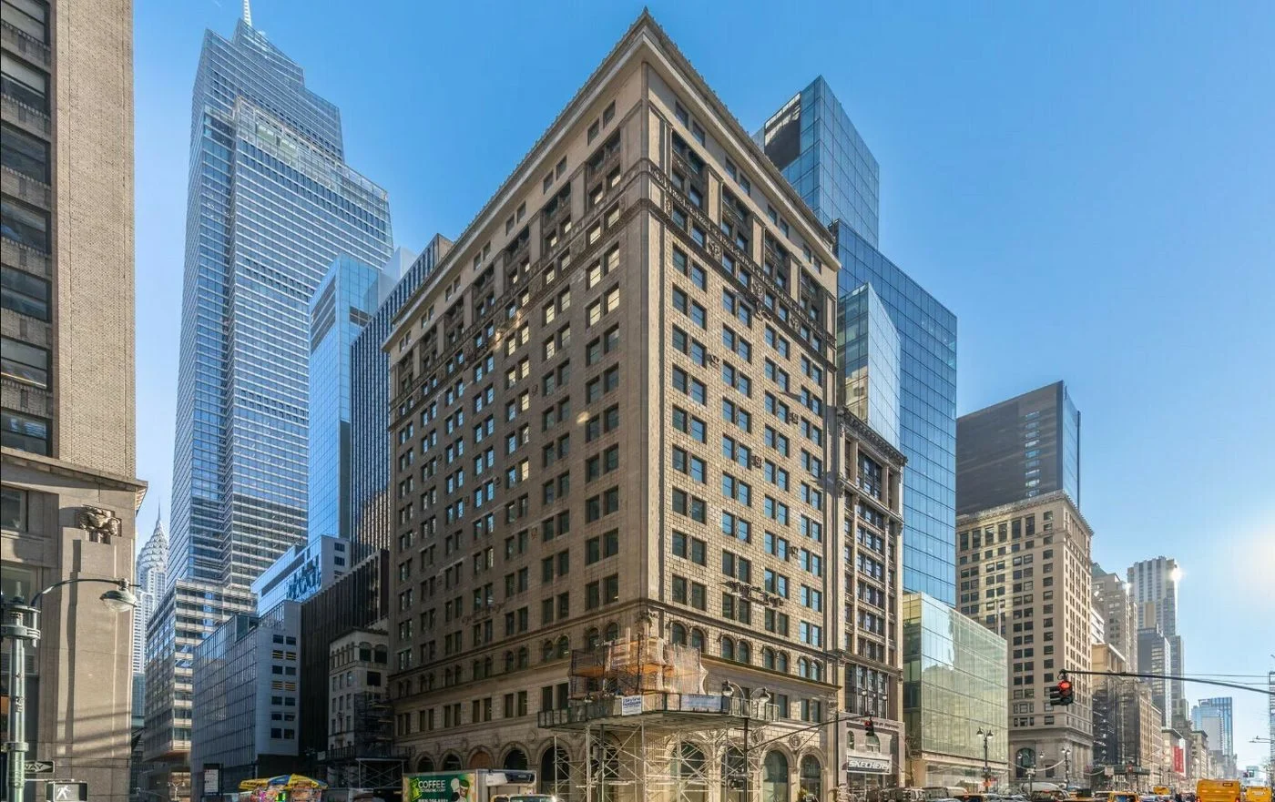 Photo 1 of 511 5th Ave, New York, NY 10017