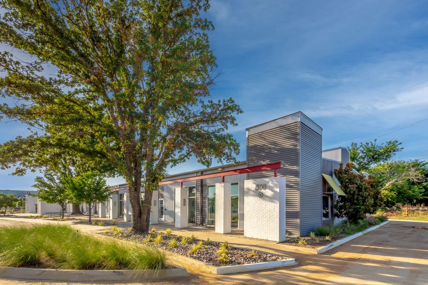 Photo 1 of 500 E Front Street, Arlington, TX 76011