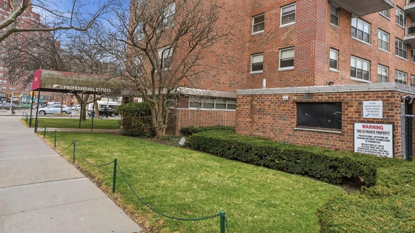 Photo 2 of 70-31 108th Street, Forest Hills, NY 11375