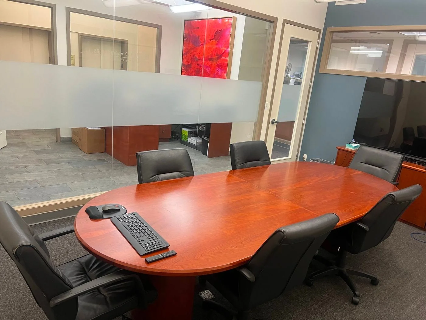 Photo 3 of 5 W 37th St, New York, NY 10018