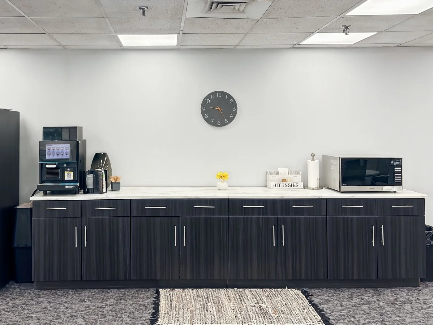 Photo 2 of 510 Tolland Street 1st & 2nd Floor, East Hartford, CT 06108