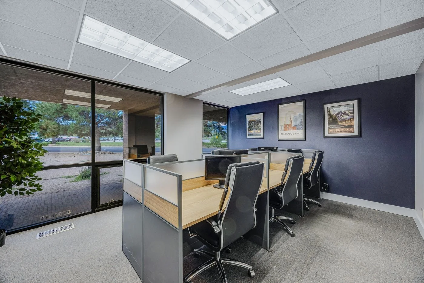 Photo 3 of 2301, East Pikes Peak Avenue, Colorado Springs, CO 80910