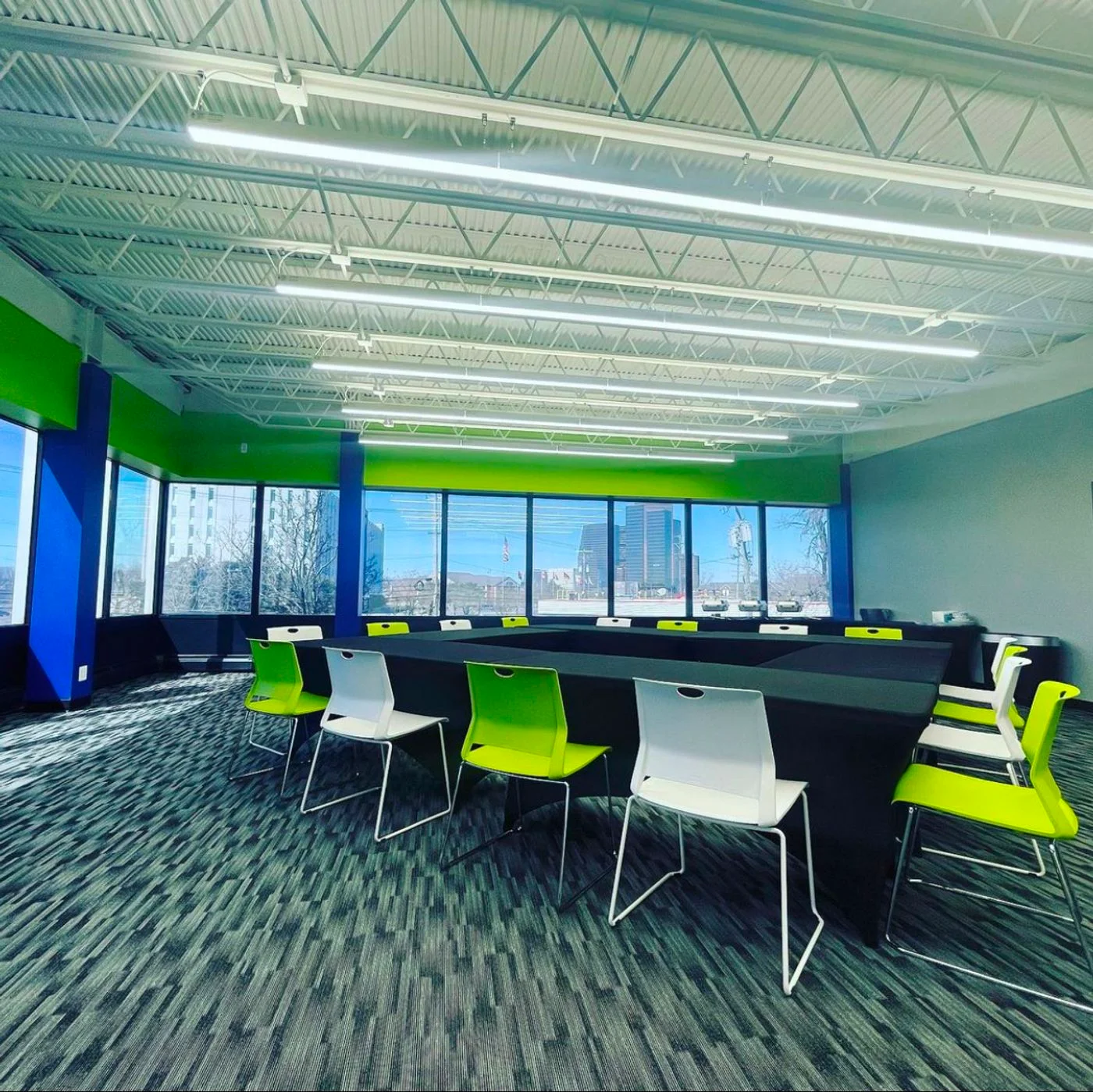 Photo 3 of 24681, Northwestern Highway 2000, Southfield, MI 48075