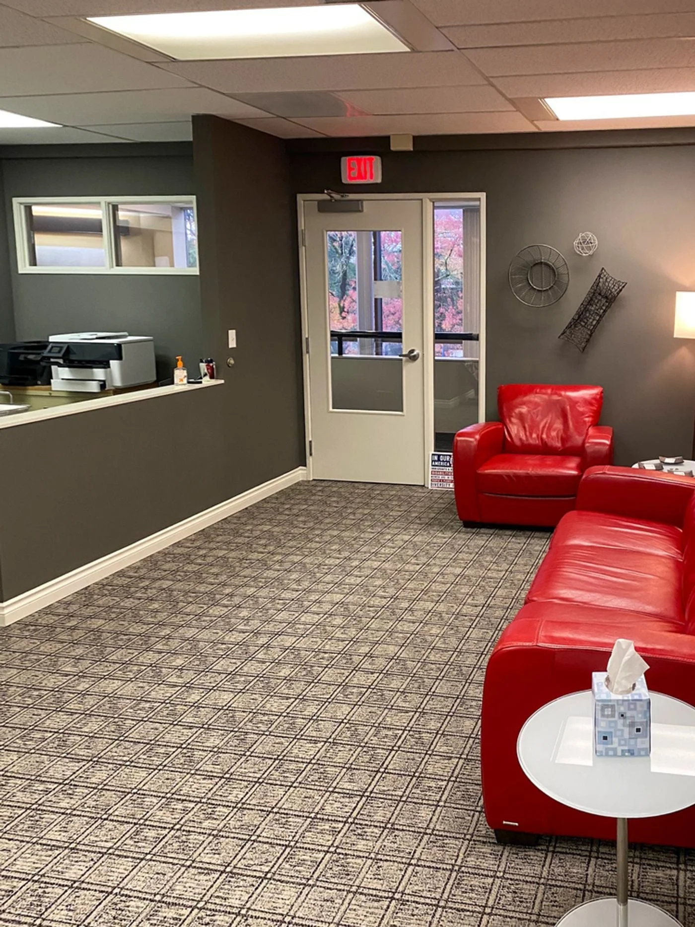 Photo 1 of 5901 SW Macadam Avenue, Portland, OR 97239