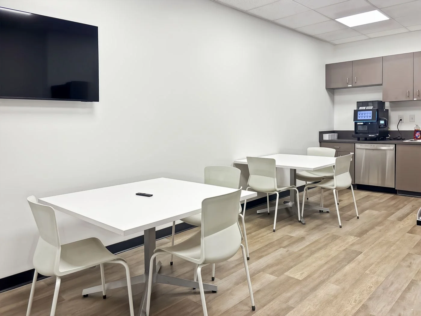 Photo 1 of 3100 Cottage Hill Road Building 5, Mobile, AL 36606