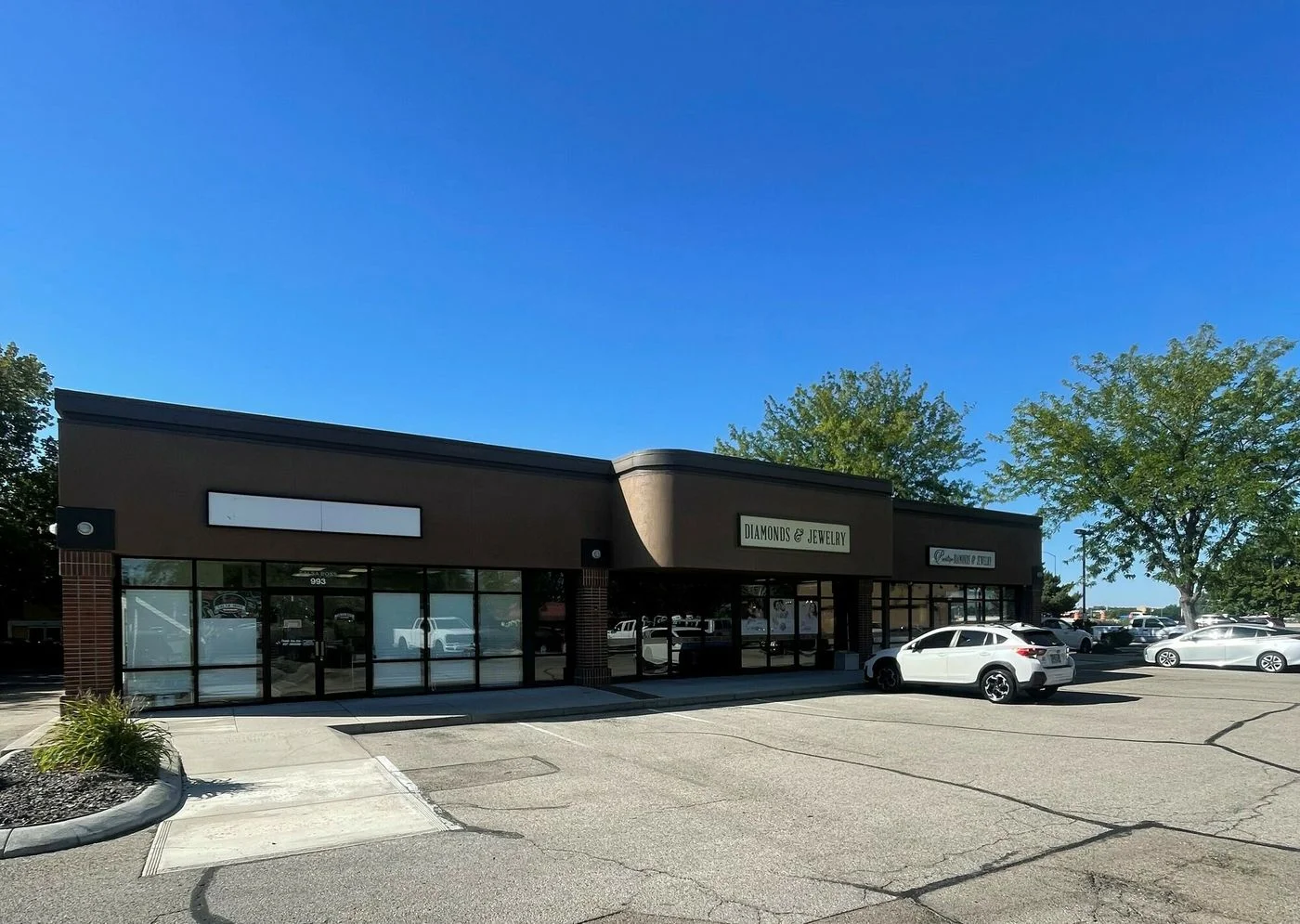 Photo 2 of 985 S Progress Ave, Meridian, ID 83642