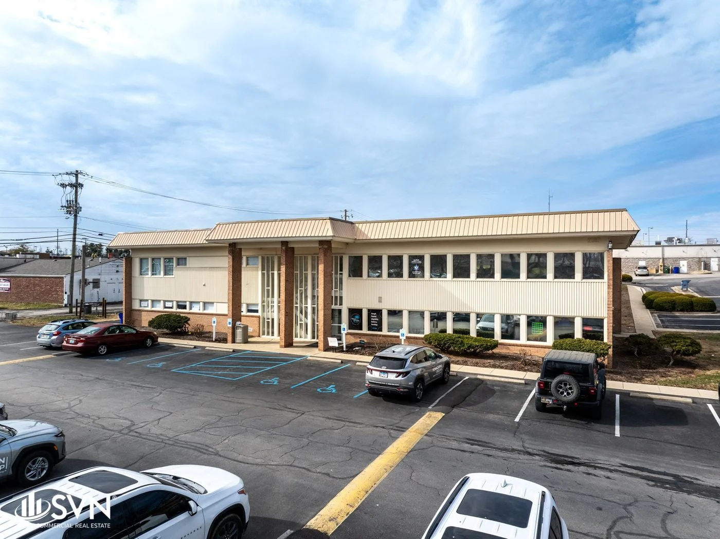 Photo 1 of 2387 Professional Heights Dr, Lexington, KY 40503