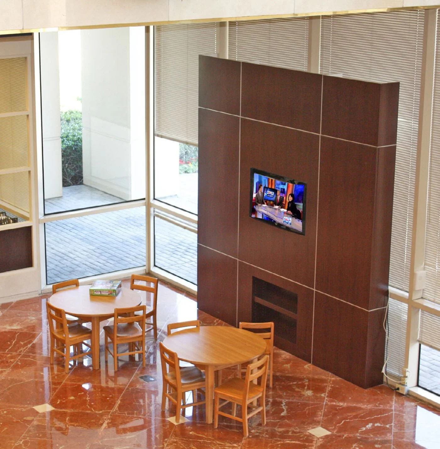 Photo 3 of 1300 Rollingbrook Dr, Baytown, TX 77521