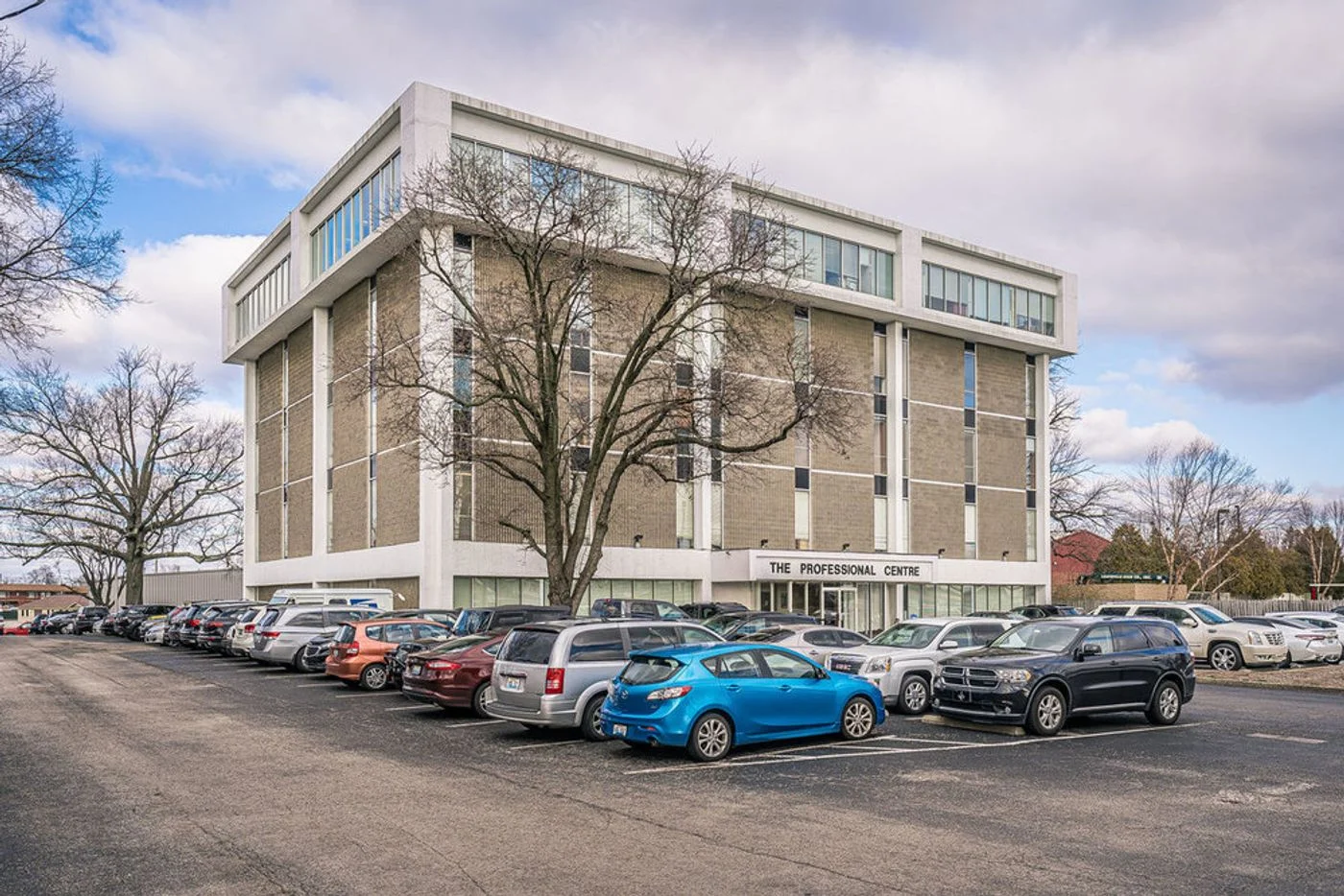 Photo 3 of 3934 Dixie Hwy, Louisville, KY 40216