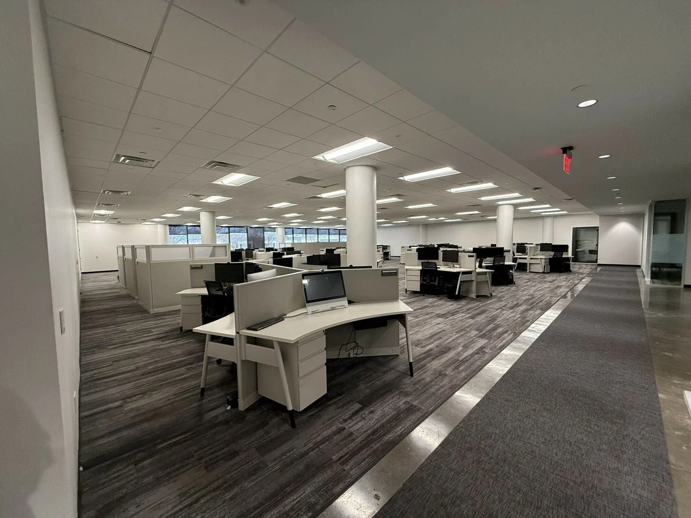 Photo 3 of 5959 Corporate Dr, Houston, TX 77036