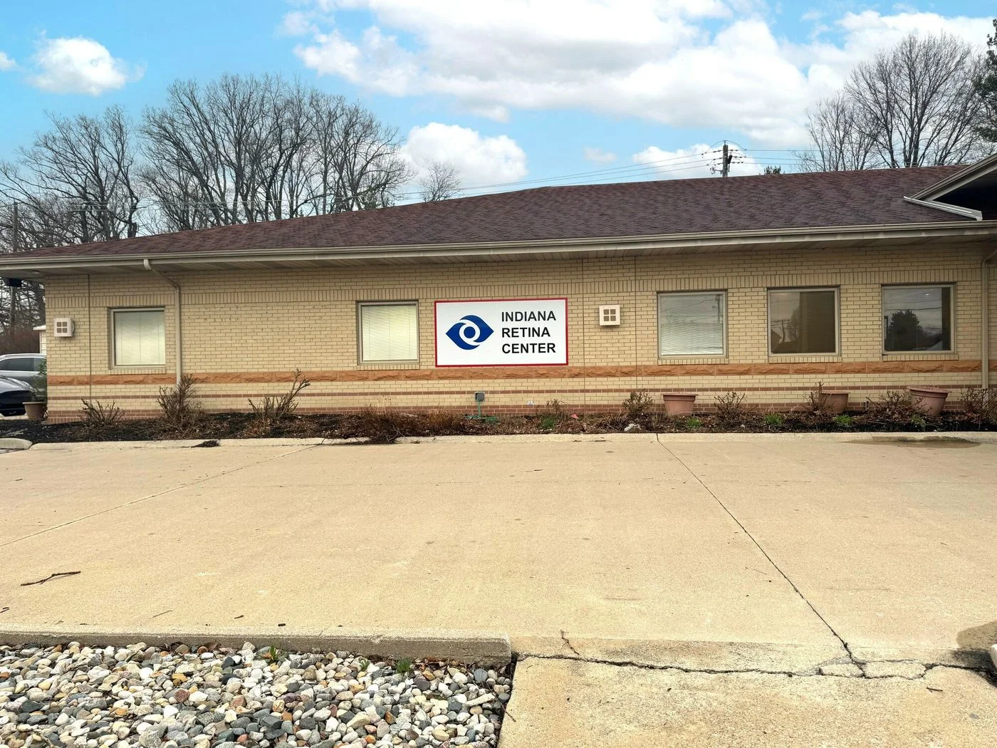 Photo 2 of 7802 W Jefferson Blvd, Fort Wayne, IN 46804