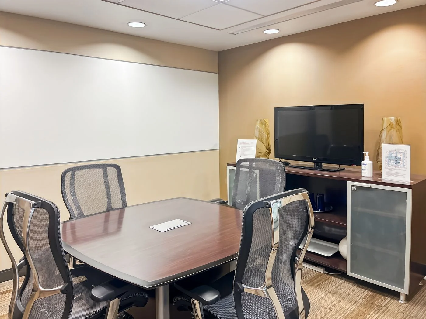 Photo 2 of 1 Tara Boulevard Suite 200, Nashua, NH 03062