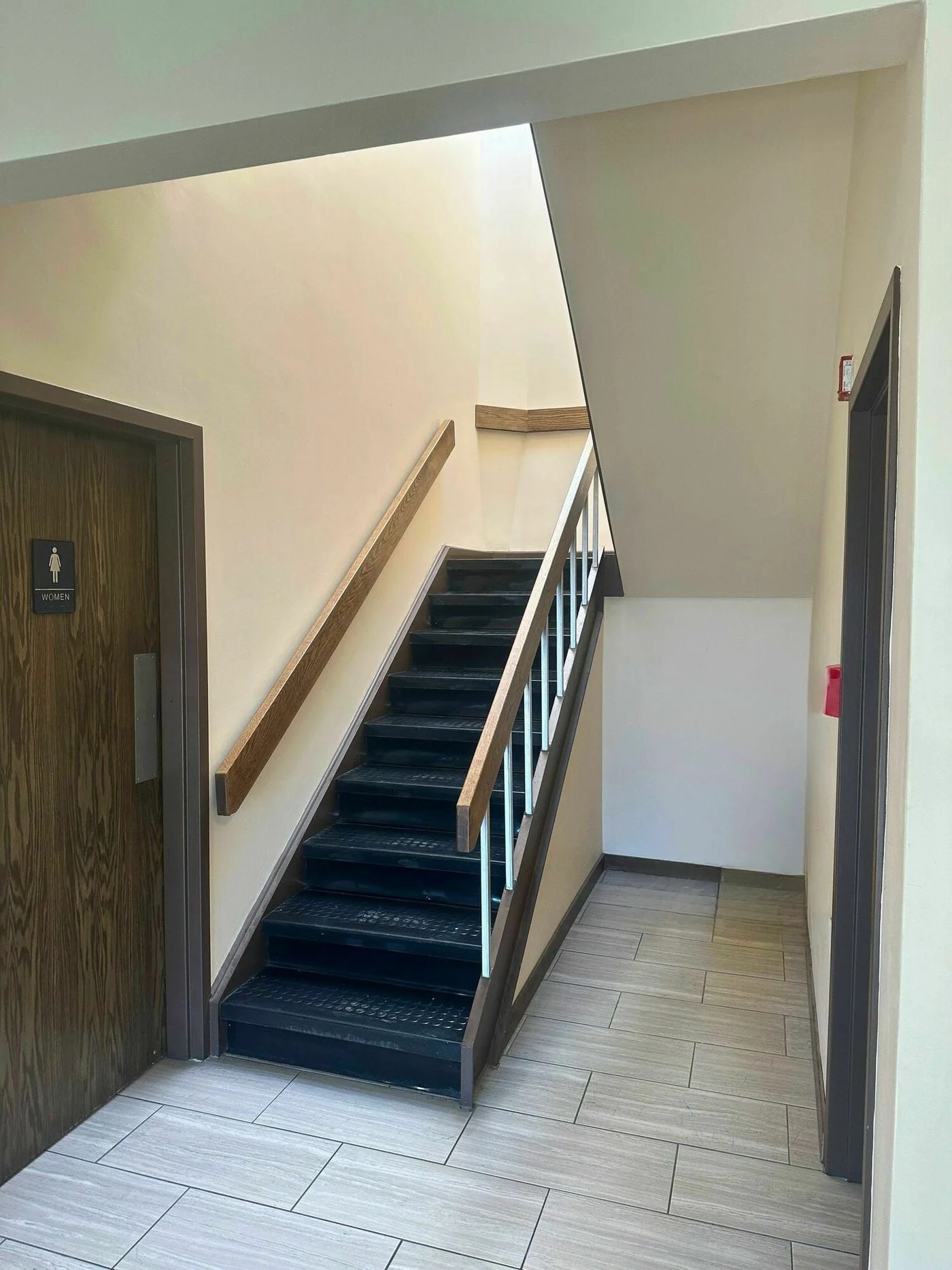 Photo 2 of 721 E. Madison Street, Villa Park, IL 60181