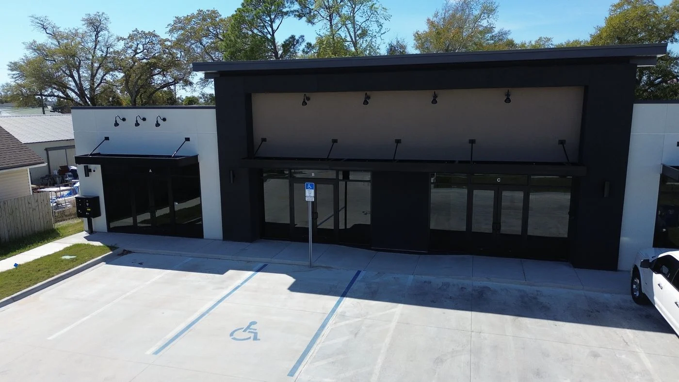 Photo 2 of 913 Harrison Ave, Panama City, FL 32401