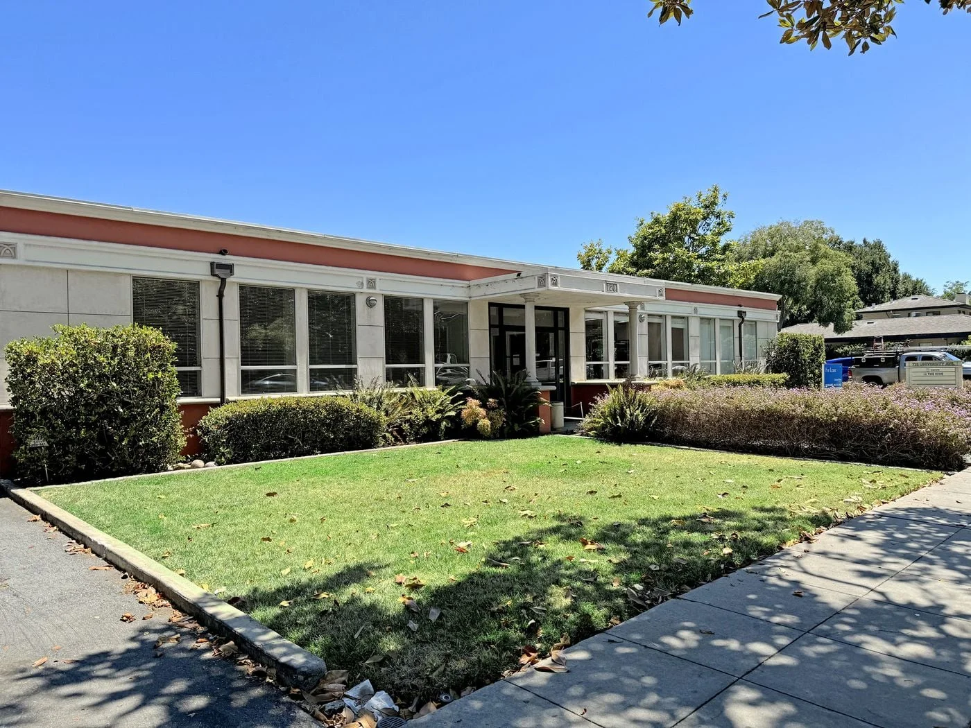 Photo 1 of 720 University Ave, Palo Alto, CA 94301