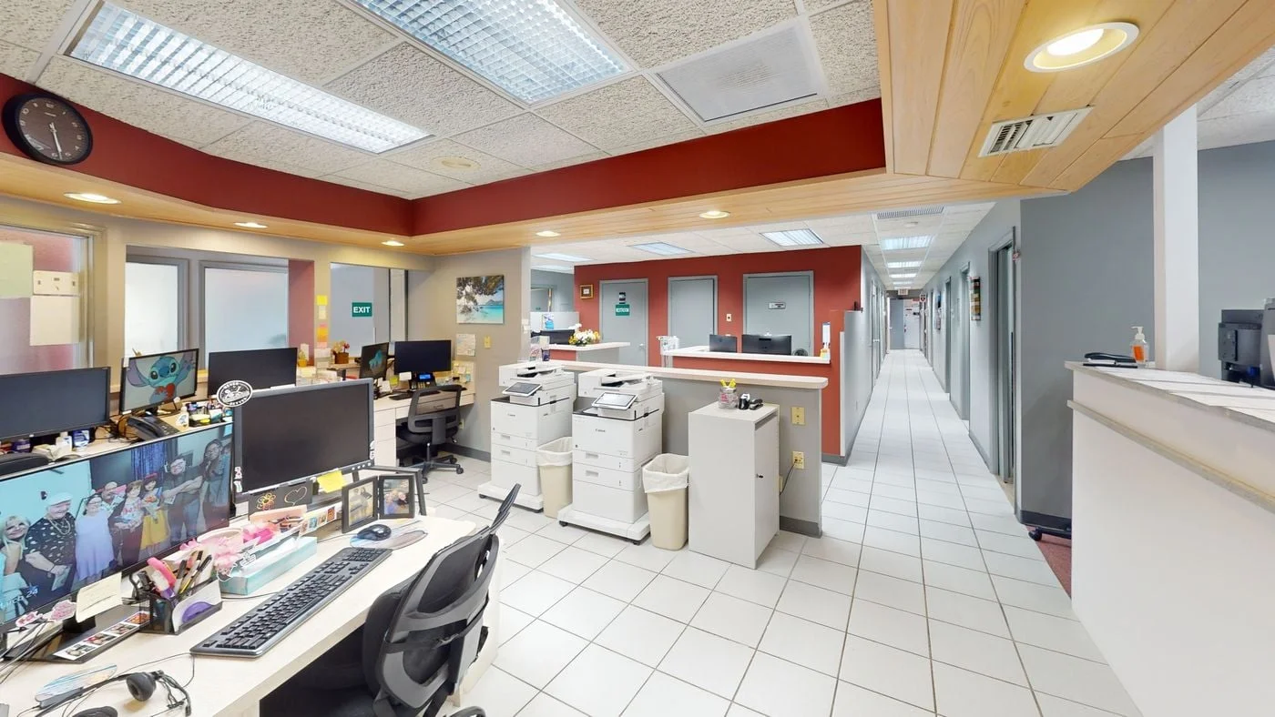 Photo 3 of 1027 Southeast Ocean Boulevard, Stuart, FL 34996