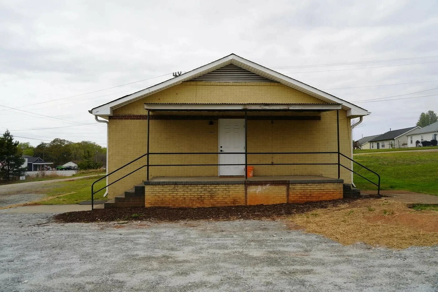 Photo 2 of 6114 U.S. 76, Pendleton, SC 29670