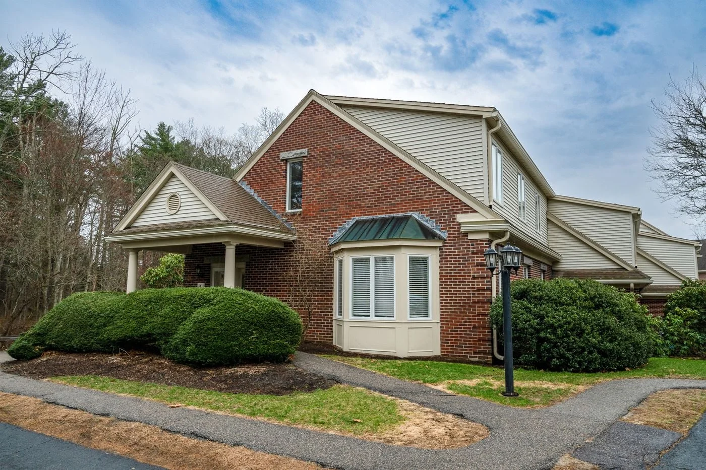 Photo 1 of 51 Mill St , Hanover, MA 02339