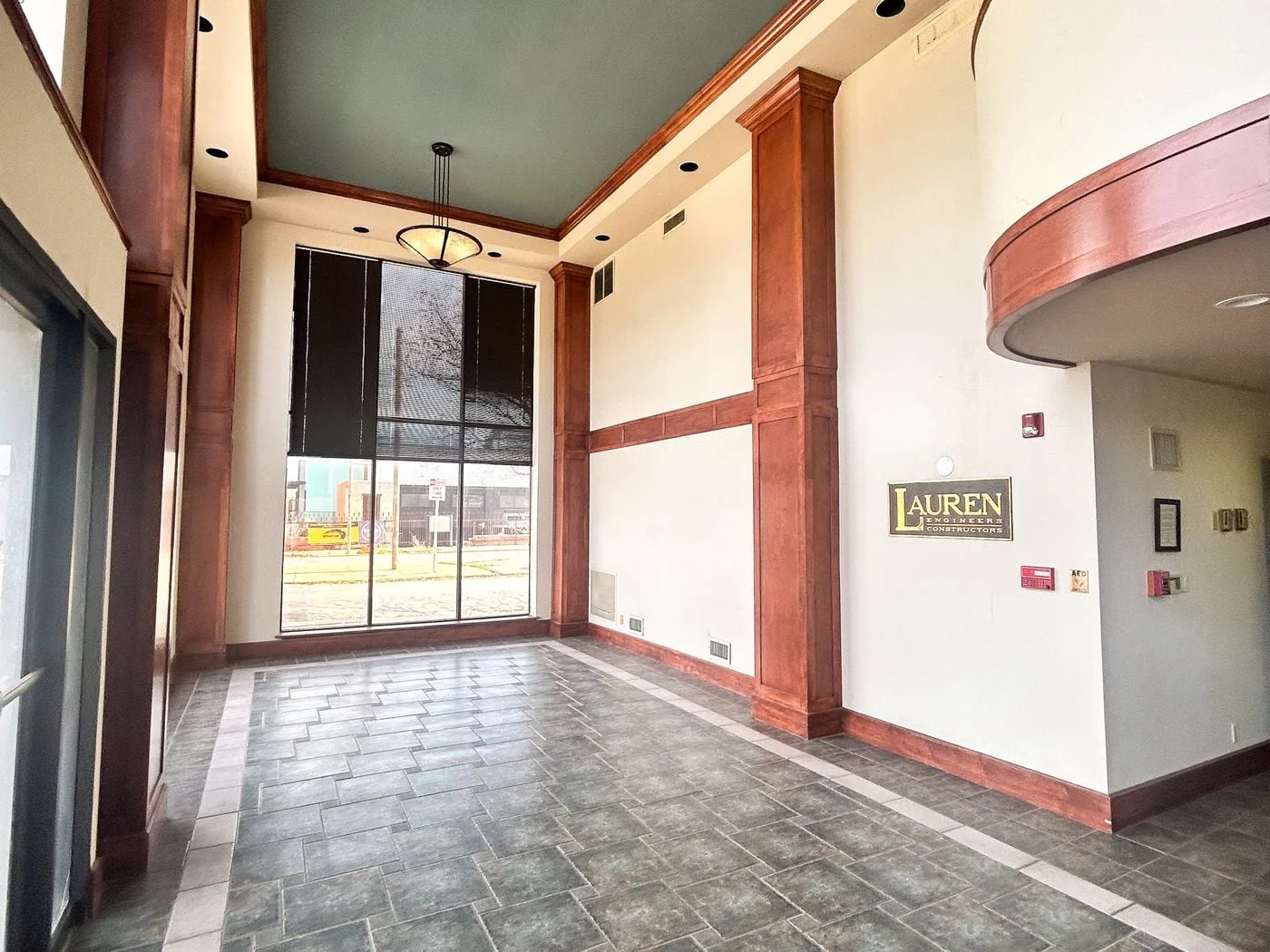 Photo 3 of 901 S 1st St, Abilene, TX 79602