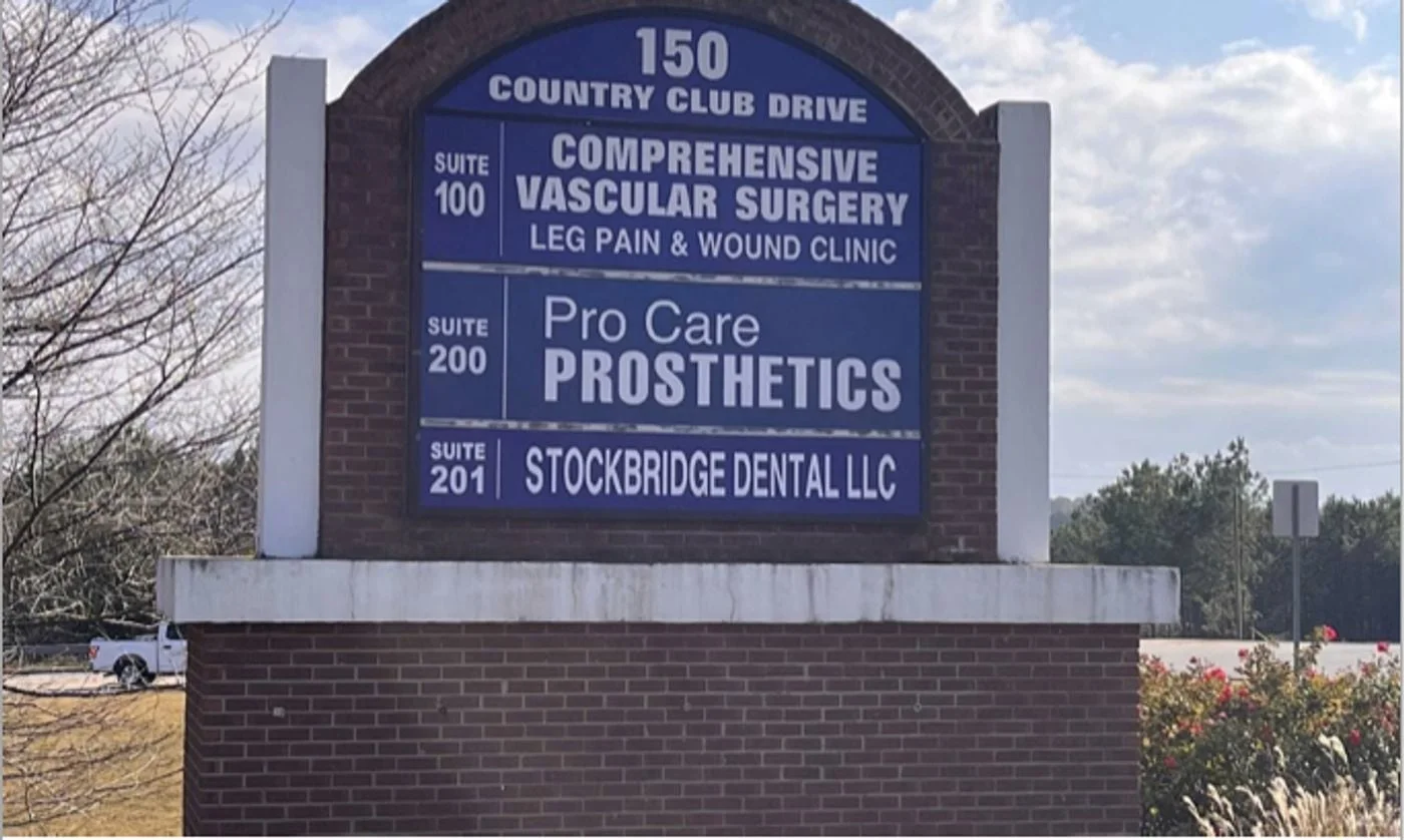 Photo 2 of 150 Country Club Drive, Stockbridge, GA 30281