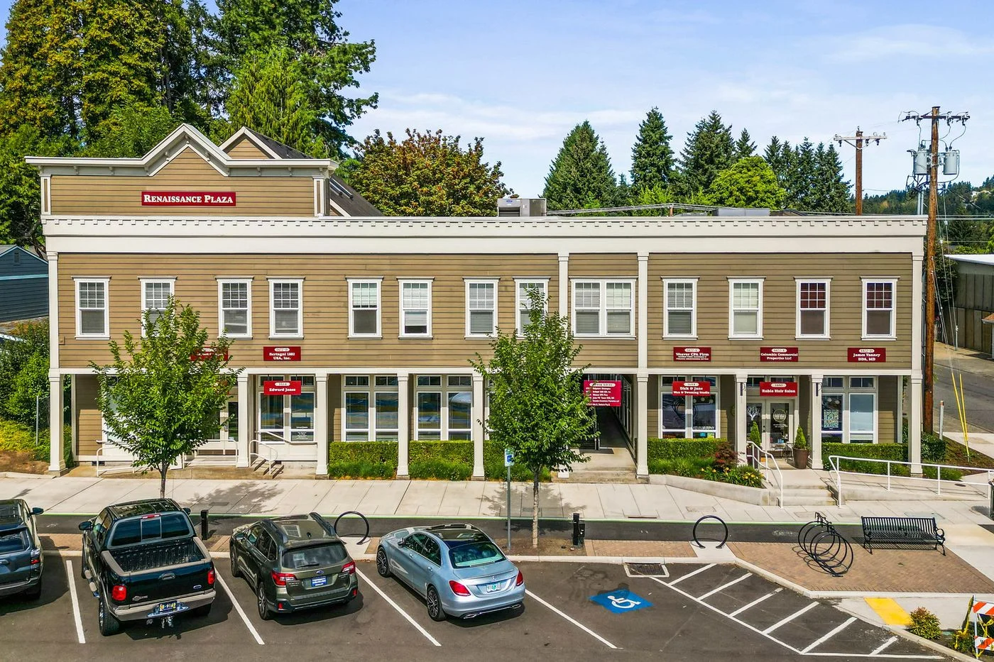 Photo 2 of 1660-1684 Willamette Falls Dr, West Linn, OR 97068