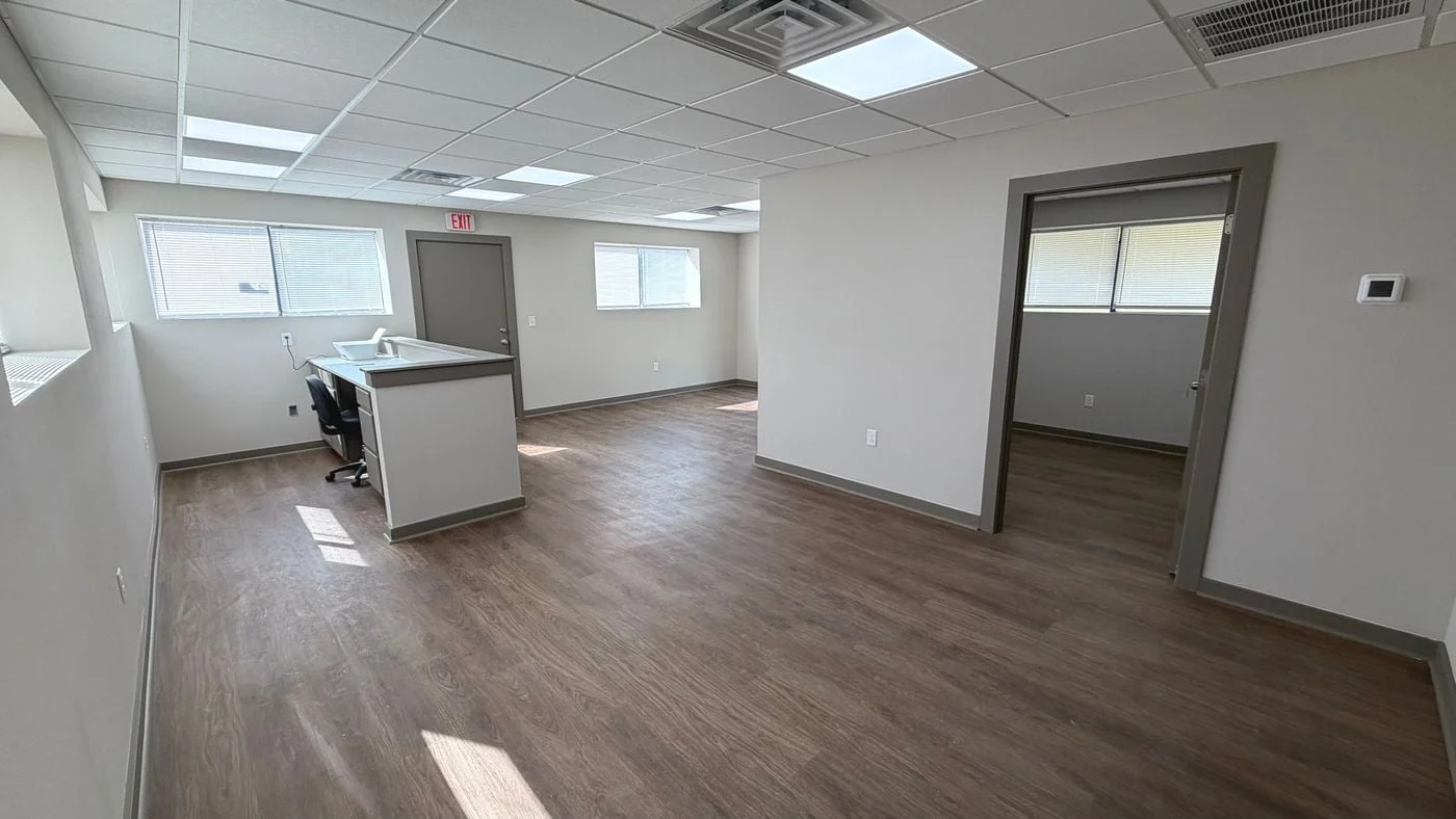 Photo 3 of 9715 Colonel Glenn Rd, Little Rock, AR 72204