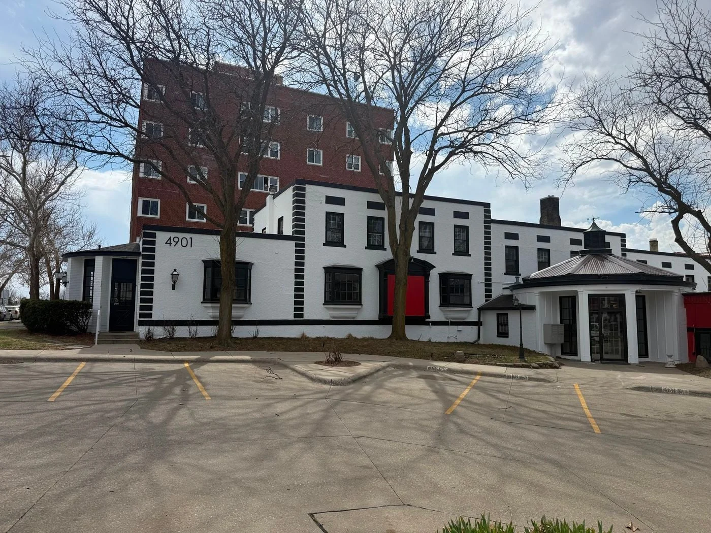 Photo 1 of 4901-4909 Dodge Street, Omaha, NE 68132