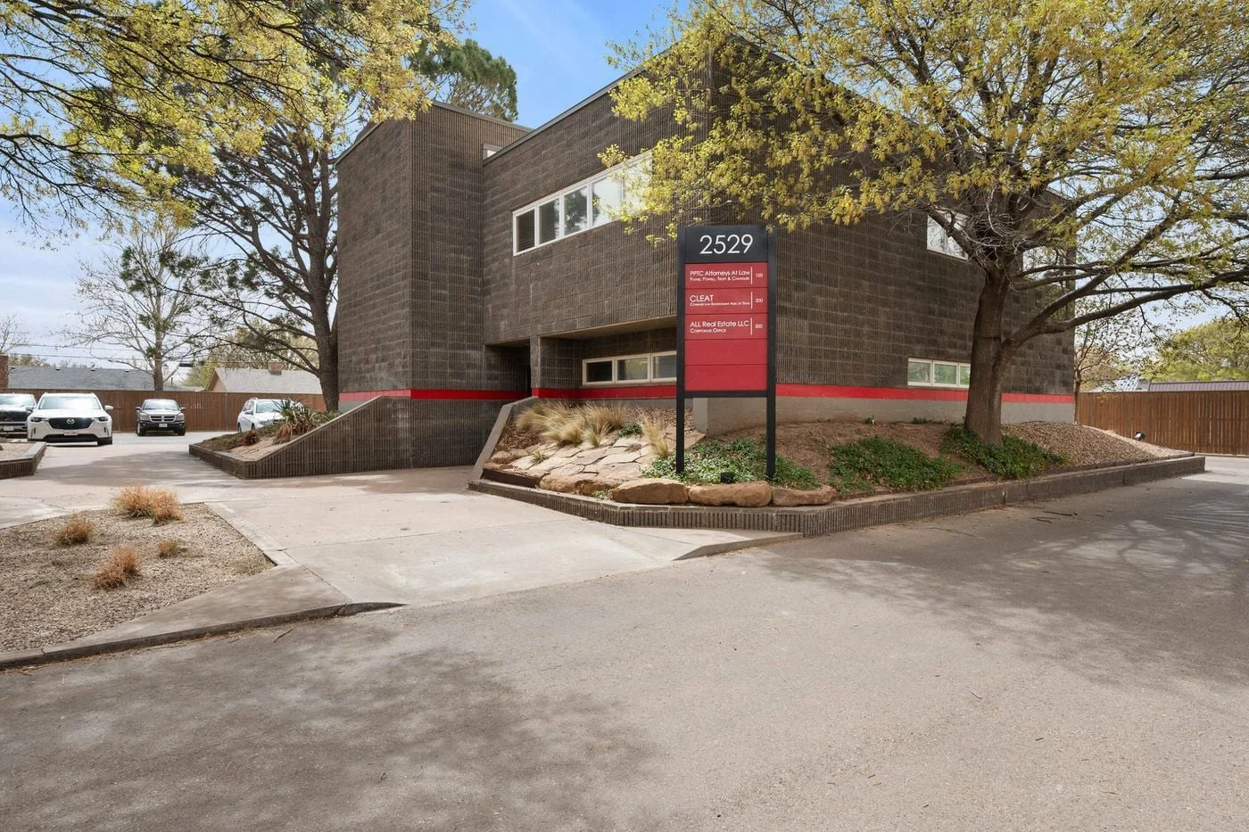 Photo 1 of 2529 74th St, Lubbock, TX 79423