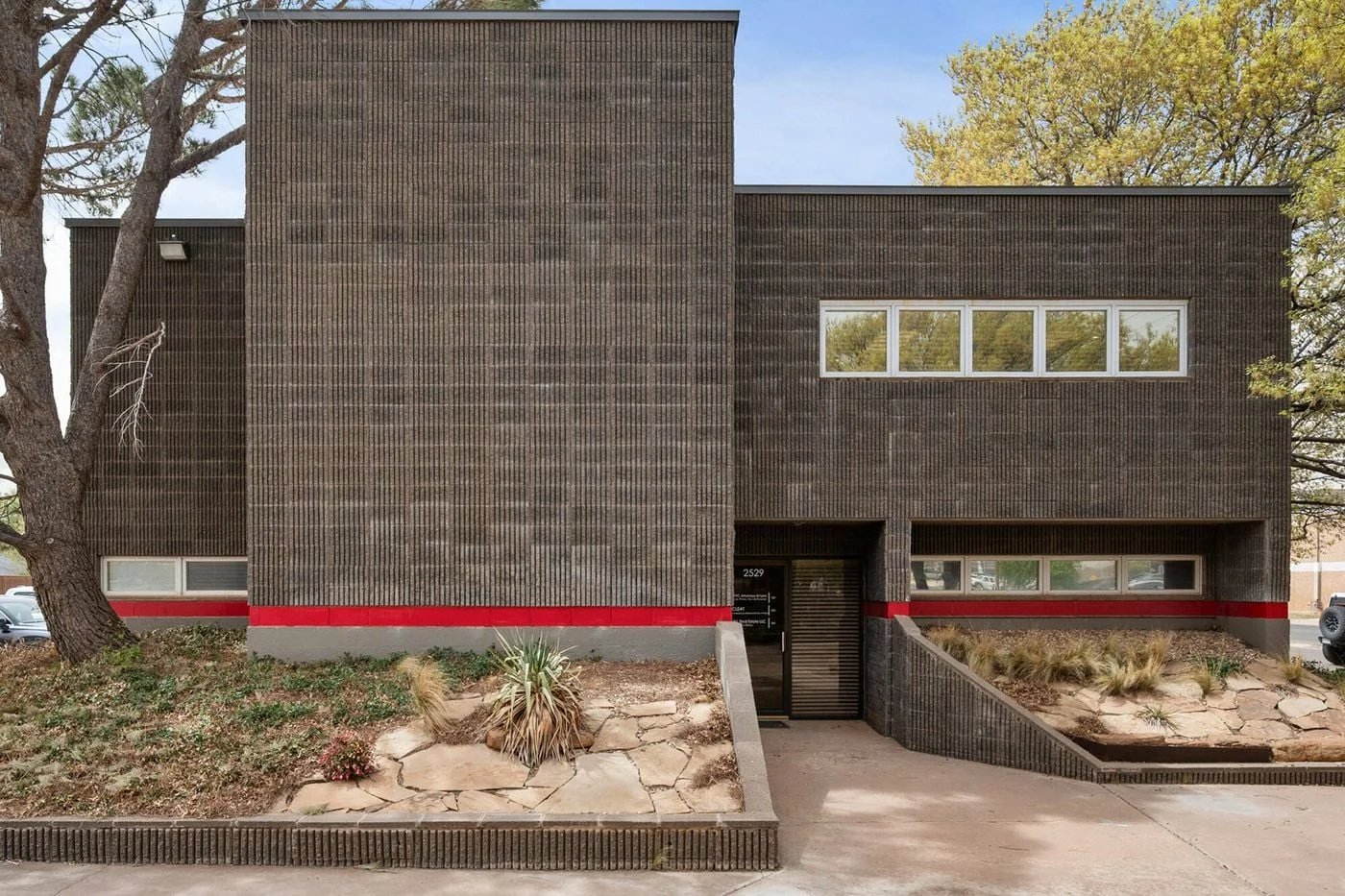 Photo 3 of 2529 74th St, Lubbock, TX 79423