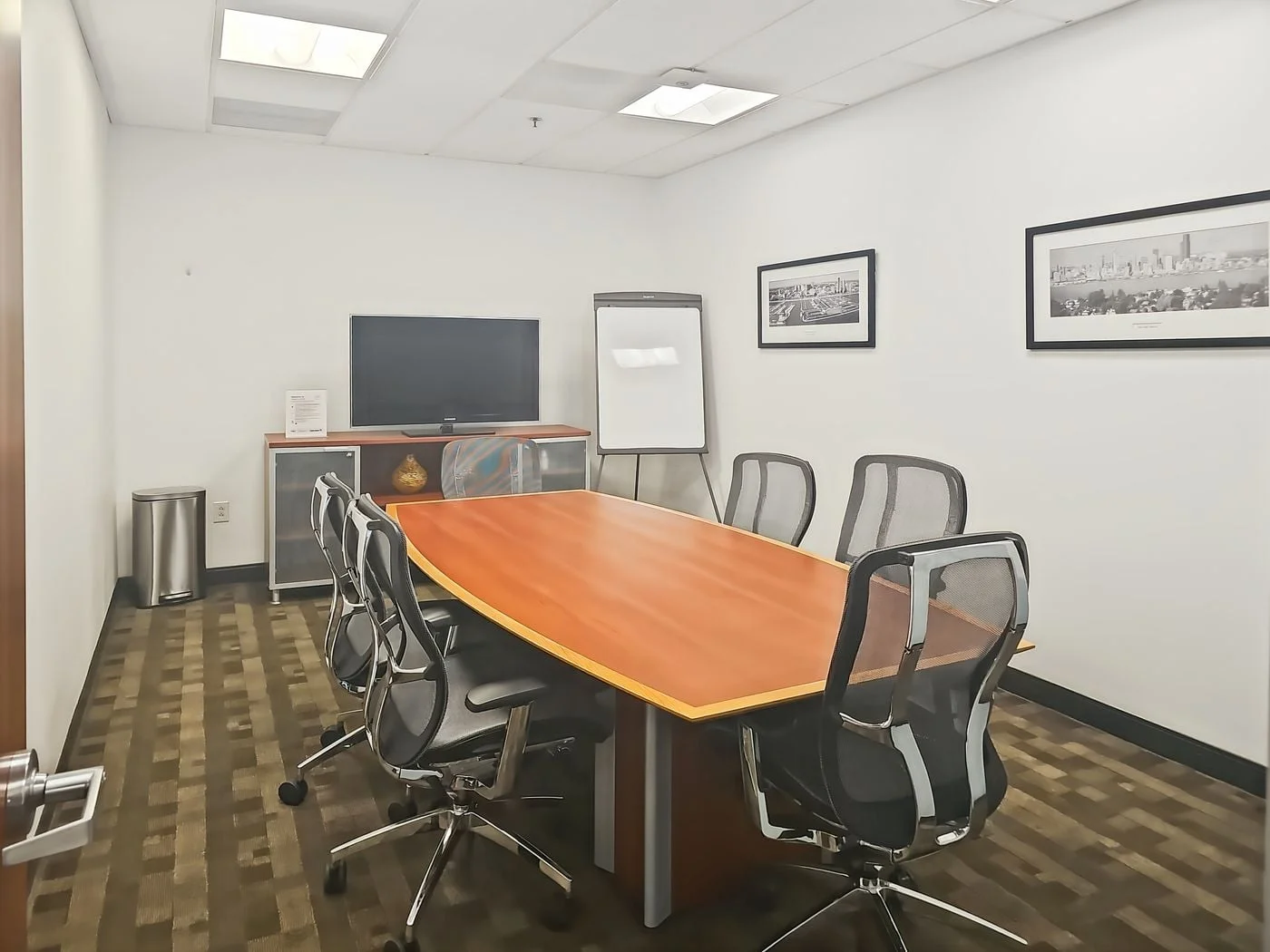 Photo 1 of 4000 S Faber Place Drive Suite 300, Chandler, TX 29405