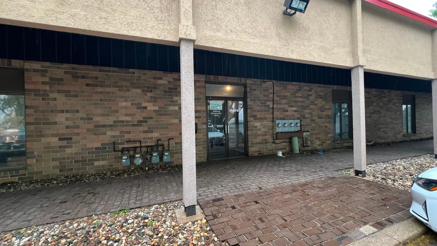 Photo 2 of 3133 Floyd Boulevard, Suite D, Sioux City, IA 51108