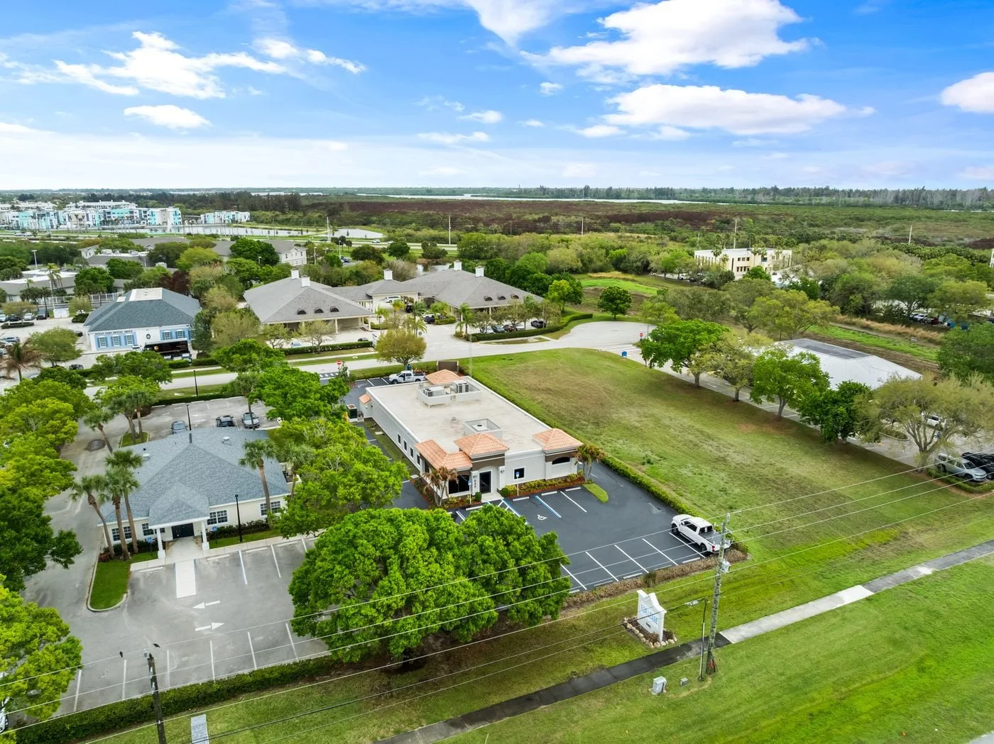 Photo 3 of 845 37th Pl, Vero Beach, FL 32960