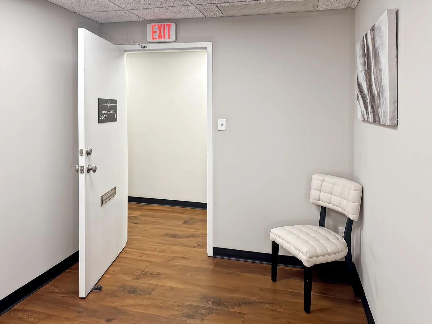 Photo 2 of 15620 Manchester Road 2nd Floor, St Louis, MO 63011