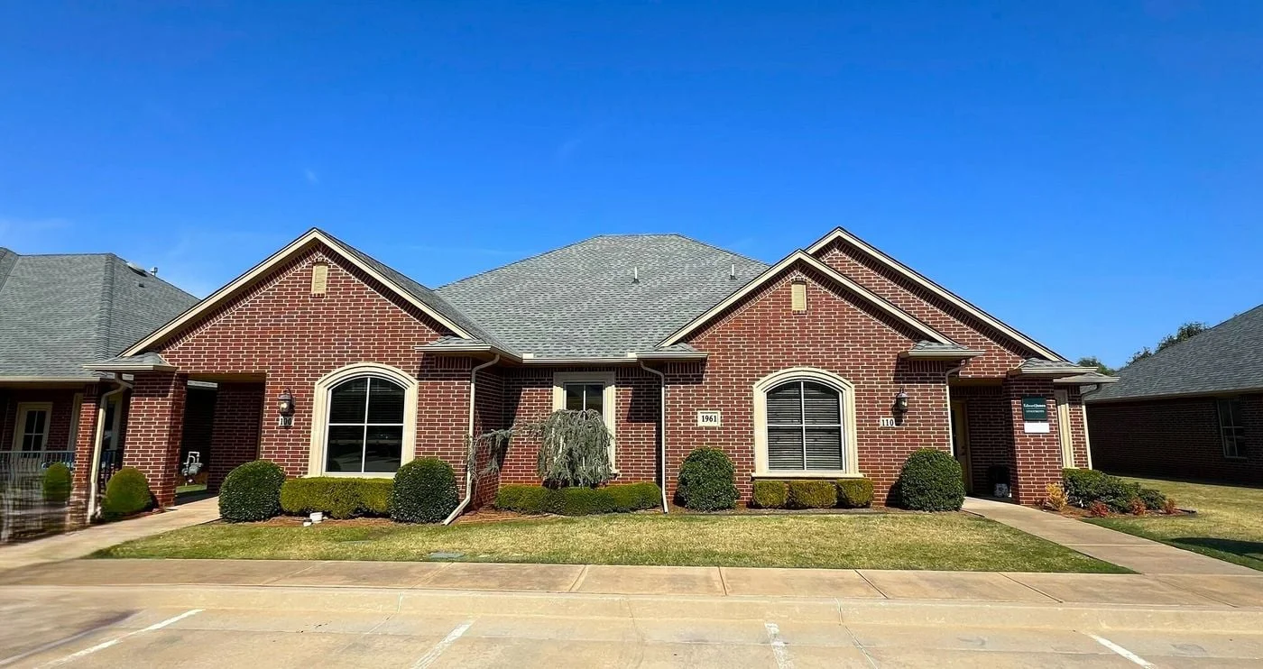 Photo 1 of 1961 W 33rd St, Edmond, OK 73013