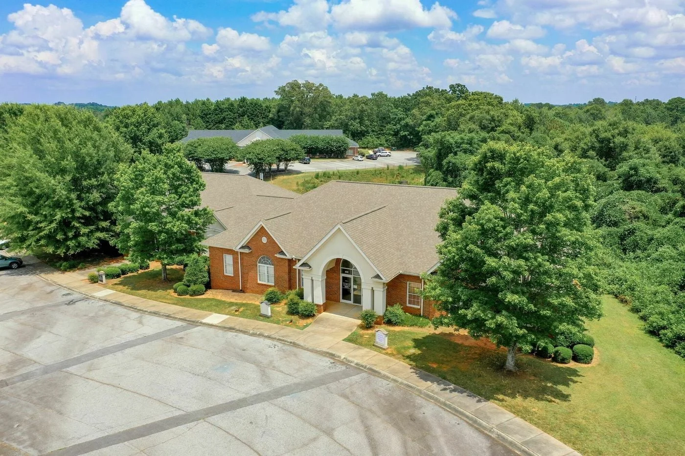 Photo 3 of 205 Central Park Ln, Seneca, SC 29678